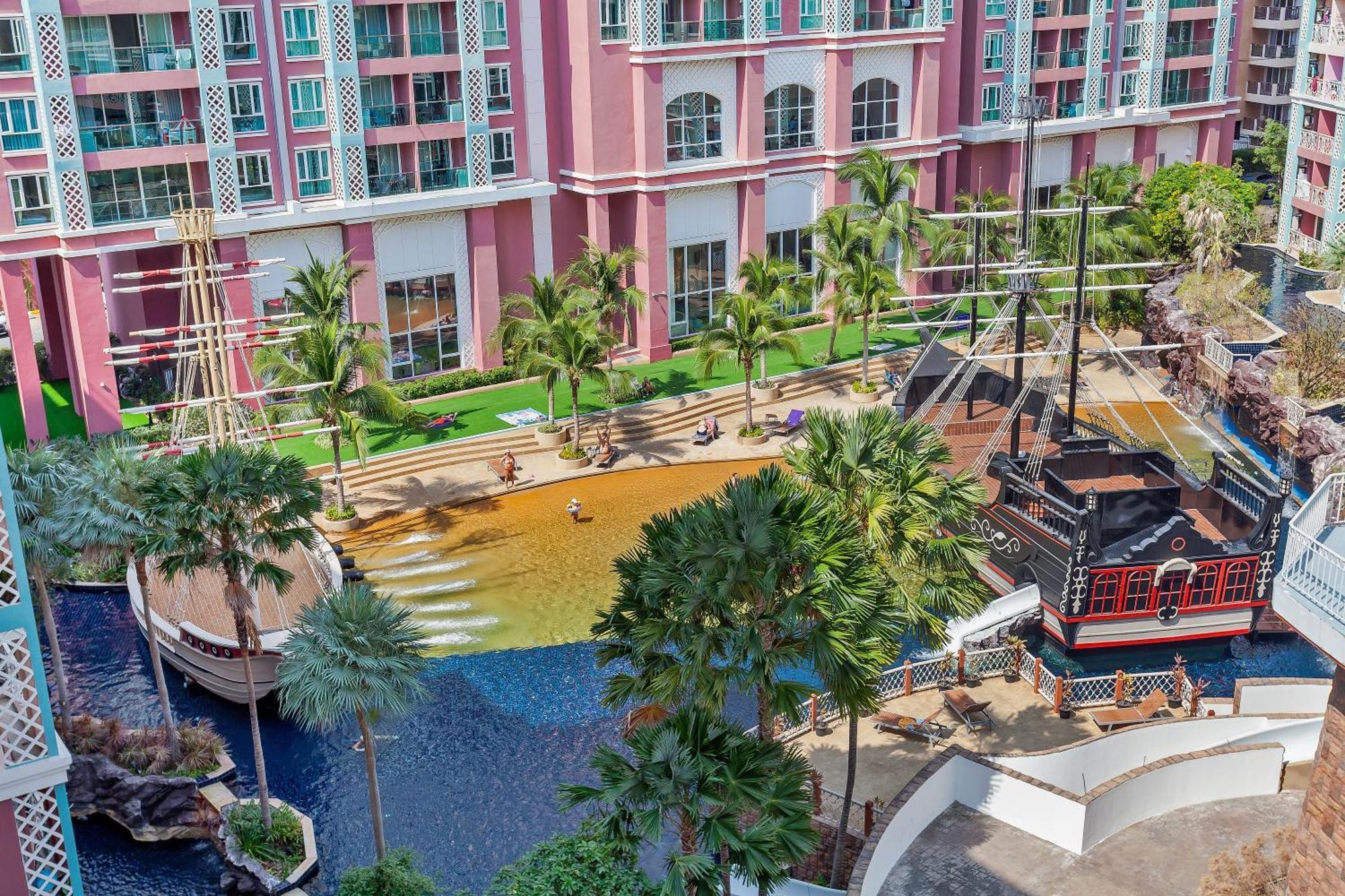 Grande Carribean - Seaview - Jomtien -Free Taxi From The Airport Apartment Pattaya ภายนอก รูปภาพ